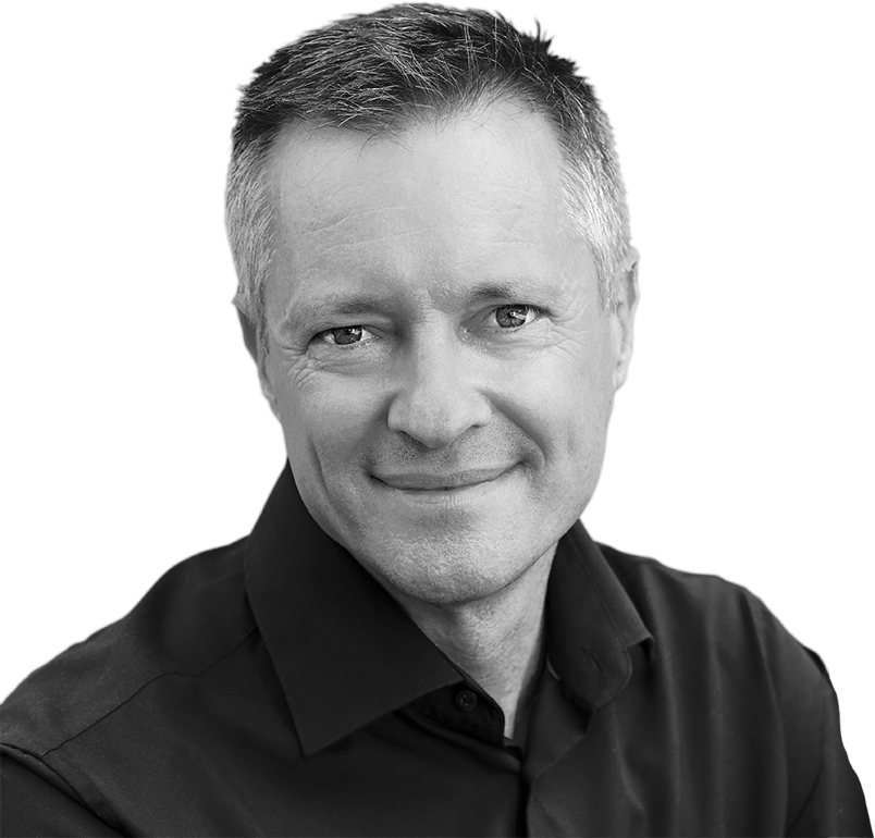 Jürgen Benesch in seiner Werbeagentur für Webdesign, Powerpoint Präsentationen, Illustrationen und Printmedien.